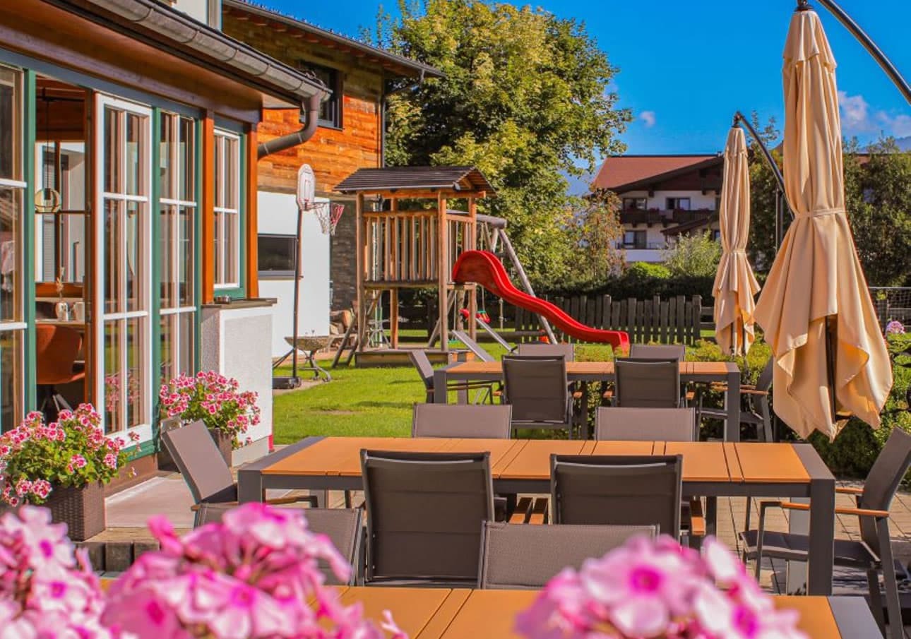 Sun terrasse and childrens playground