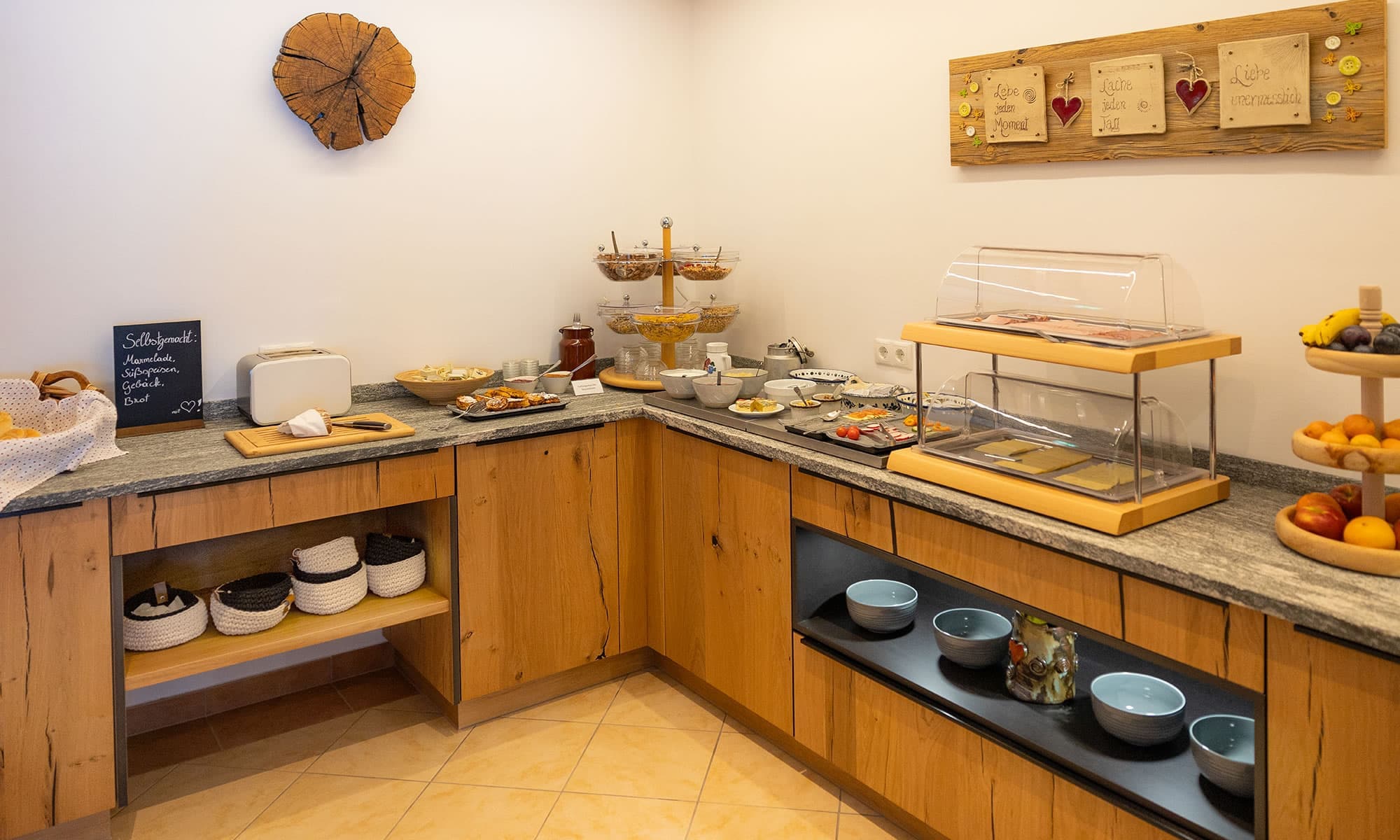 Breakfast buffet